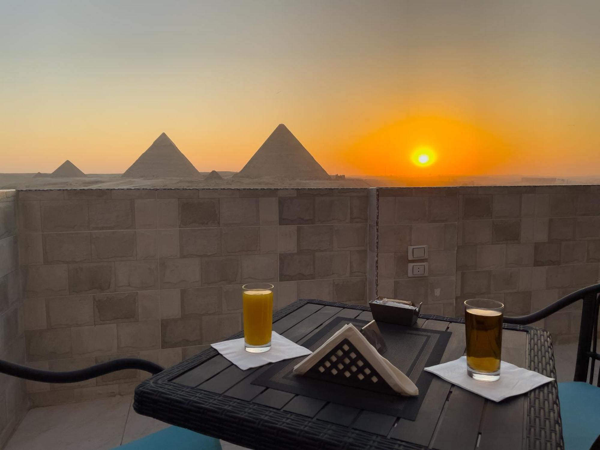 Jumeirah Pyramids View Inn ไคโร ภายนอก รูปภาพ